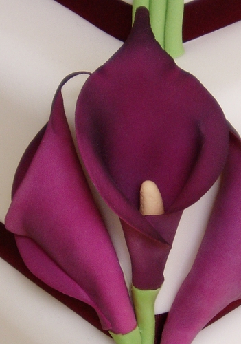 Burgundy Cala Lily Wedding Cake