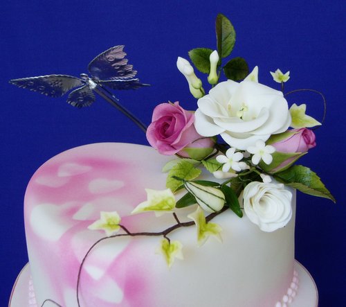 Gentle Hearts Wedding Cake
