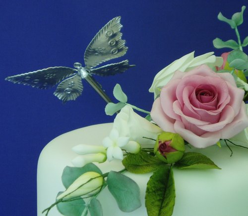 Roses and Butterflies Wedding Cake
